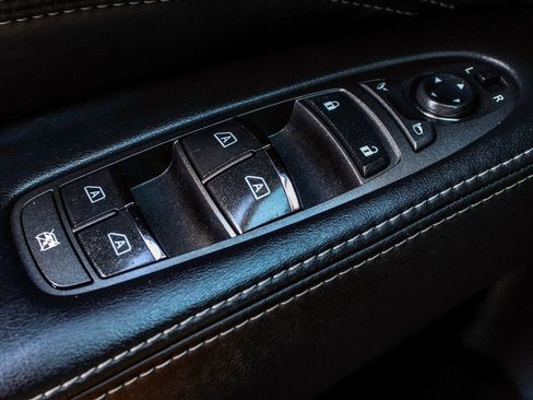 Used 2019 INFINITI QX60 Luxe w/ Essential Package AWD/4WD image 10