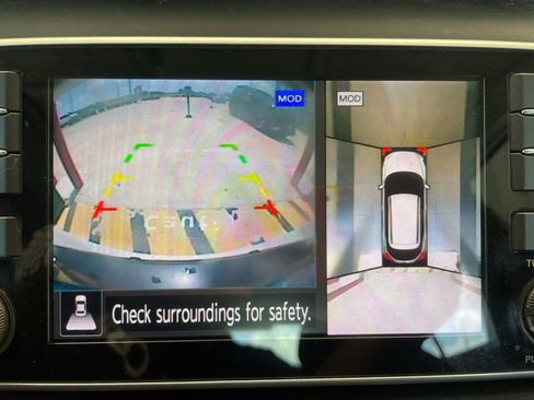 Used 2020 Nissan Kicks SR FWD image 7