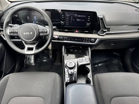 Used 2023 Kia Sportage LX AWD/4WD image 17