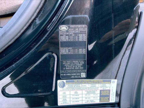 Used 2024 Land Rover Defender 90 X-Dynamic SE image 33