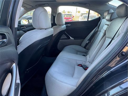Used 2009 Lexus IS 250 AWD image 18