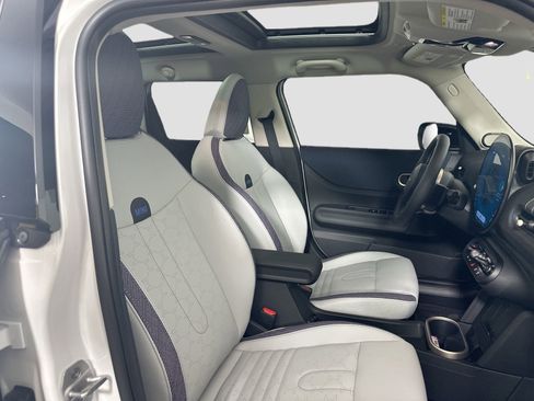 New 2025 MINI Cooper S image 32