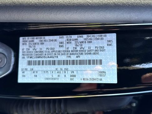 Used 2025 Ford Escape ST-Line w/ Tech Pack #1 AWD/4WD image 24