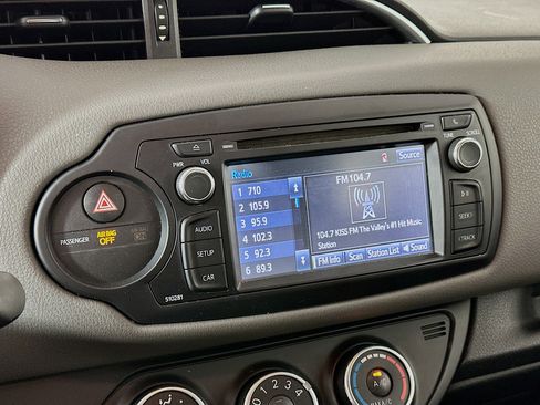 Used 2018 Toyota Yaris LE w/ Carpet Mat Package image 19