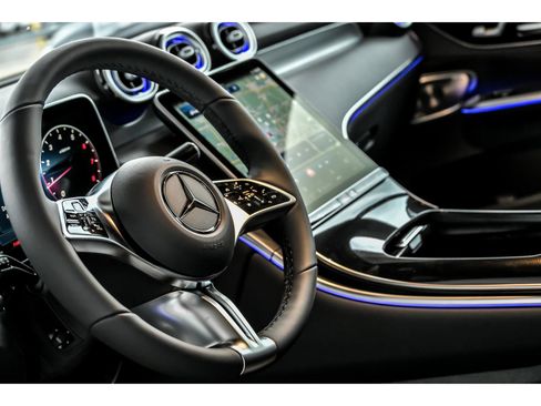 New 2026 Mercedes-Benz GLC 300 4MATIC image 10