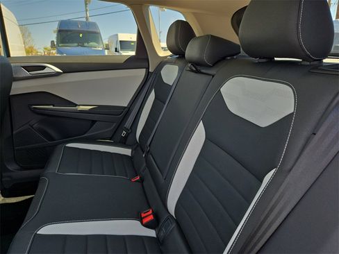 New 2025 Volkswagen Taos SEL image 14