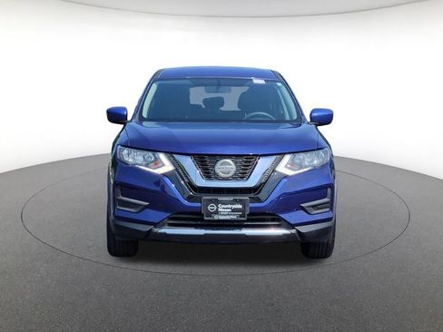 Used 2018 Nissan Rogue S FWD image 2