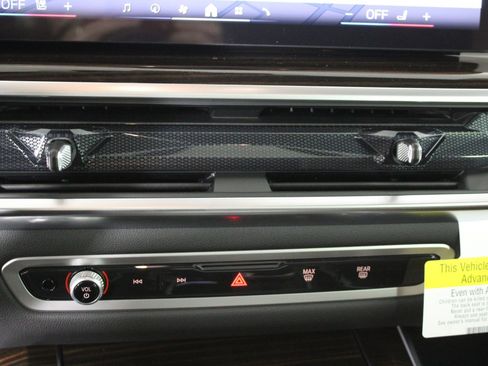 New 2026 BMW X5 xDrive40i w/ M Sport Package image 47