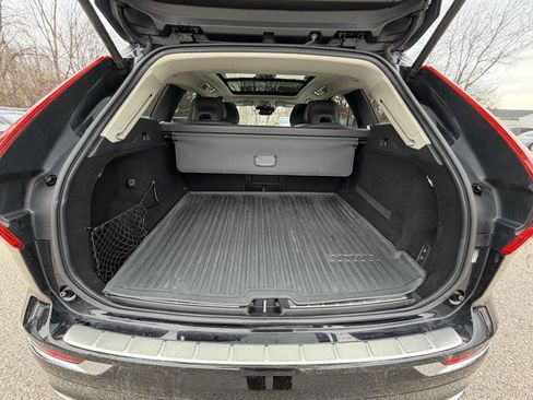 Used 2019 Volvo XC60 T6 Inscription w/ Protection Package Premier image 22