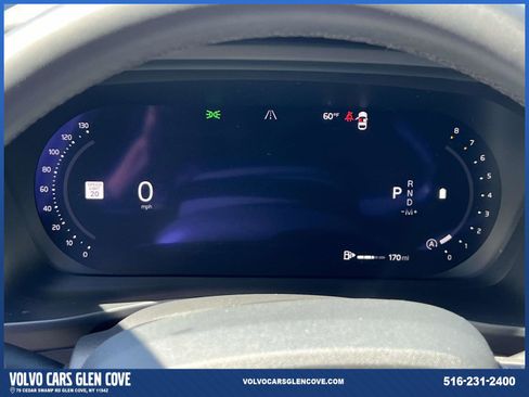 Used 2024 Volvo XC40 B5 Plus w/ Climate Package AWD/4WD image 25