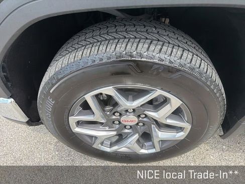 Used 2024 GMC Sierra 1500 SLT w/ SLT Premium Plus Package AWD/4WD image 19