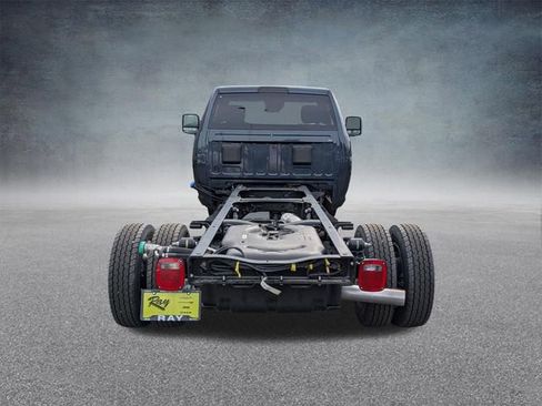 New 2026 RAM 5500 Tradesman AWD/4WD image 4