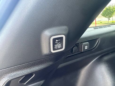 Used 2024 Jeep Grand Cherokee Altitude AWD/4WD image 43