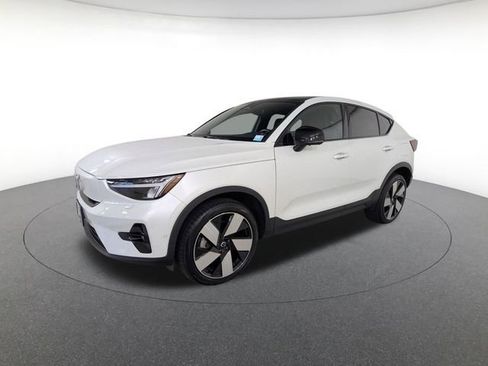 Certified 2023 Volvo C40 P8 Recharge Plus w/ Climate Package AWD/4WD image 1