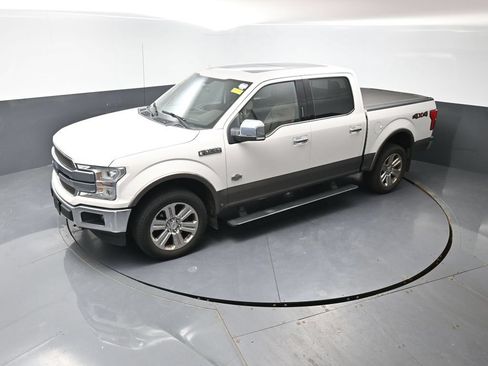 Used 2018 Ford F150 King Ranch w/ Equipment Group 601A Luxury AWD/4WD image 13