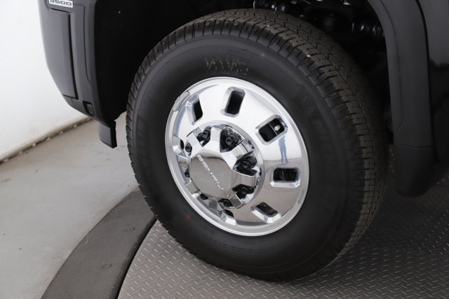 Used 2026 GMC Sierra 3500 Denali Ultimate AWD/4WD image 13