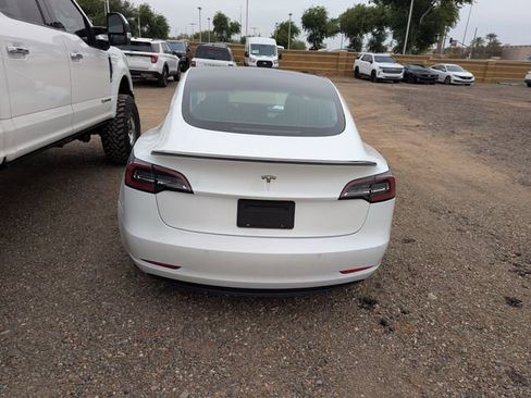 Used 2018 Tesla Model 3 RWD image 7