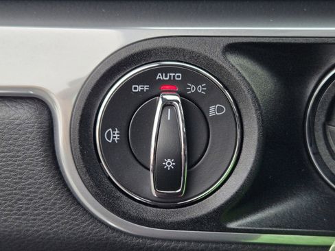 Used 2025 Porsche 718 Cayman image 20