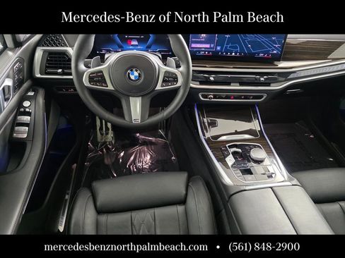 Used 2024 BMW X7 xDrive40i w/ M Sport Package AWD/4WD image 13