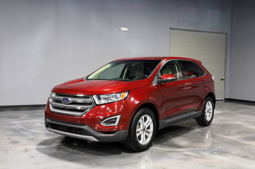 Used 2017 Ford Edge SEL w/ Equipment Group 201A FWD image 3