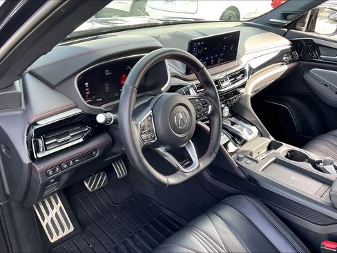Used 2025 Acura MDX A-Spec image 16