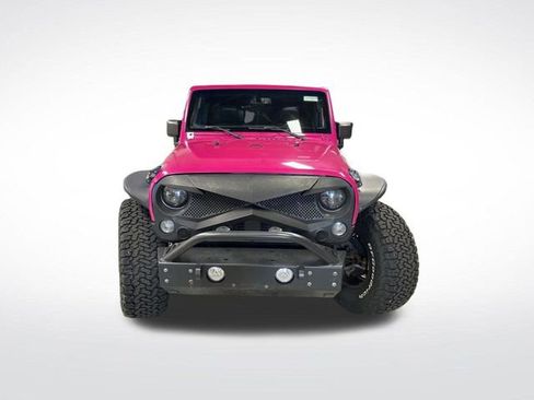 Used 2016 Jeep Wrangler Unlimited Rubicon w/ Connectivity Group image 9