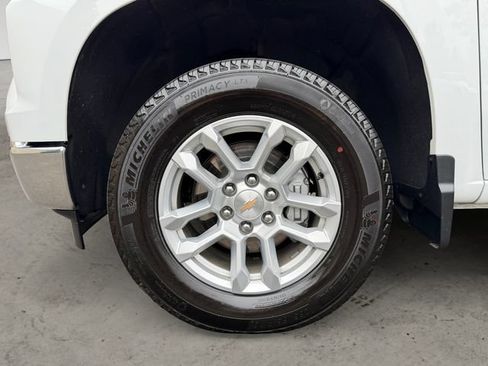 Certified 2026 Chevrolet Silverado 1500 LT AWD/4WD image 14