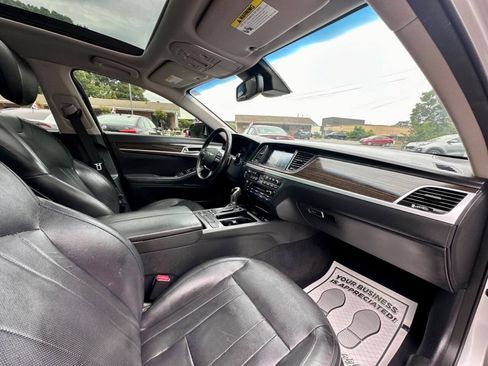 Used 2017 Genesis G80 3.8 w/ Option Group 02 RWD image 19