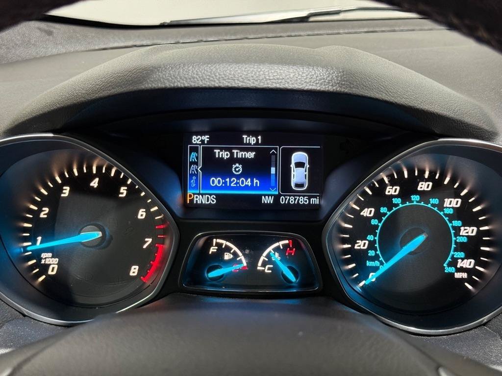 Used 2013 Ford Escape Titanium w/ Parking Technology Pkg FWD image 14
