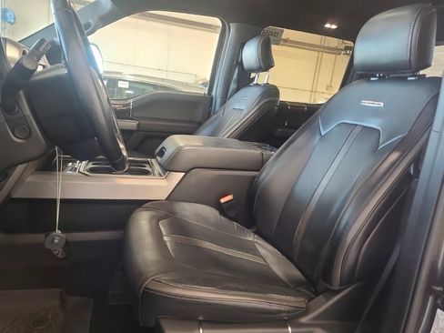 Used 2017 Ford F250 Platinum w/ Platinum Ultimate Package AWD/4WD image 15