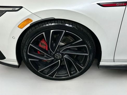 Used 2022 Volkswagen GTI Autobahn image 33