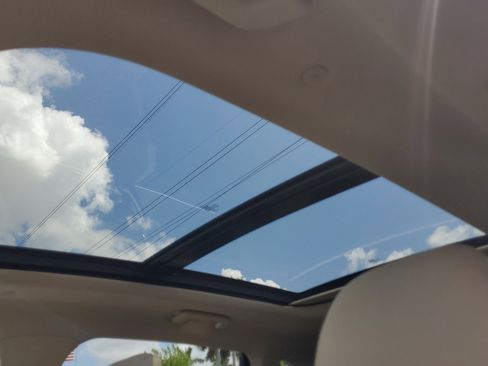 Used 2019 Lincoln Nautilus Reserve image 20