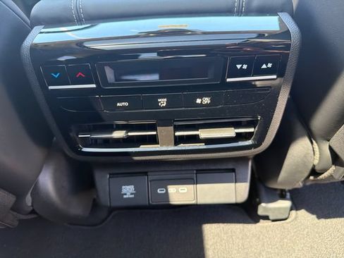 Used 2025 Acura MDX w/ Technology Package AWD/4WD image 31