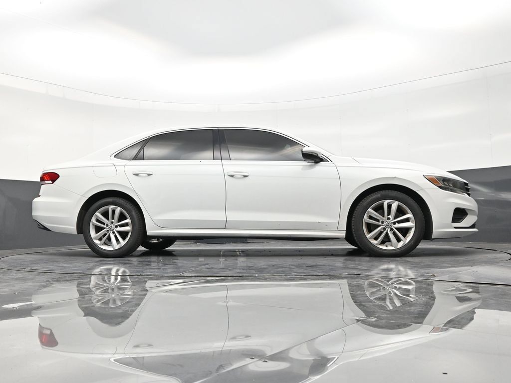Used 2020 Volkswagen Passat 2.0T SE w/ Sunroof Package FWD image 25