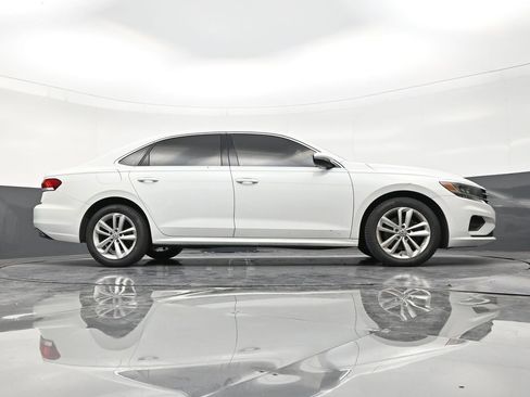 Used 2020 Volkswagen Passat 2.0T SE w/ Sunroof Package FWD image 25