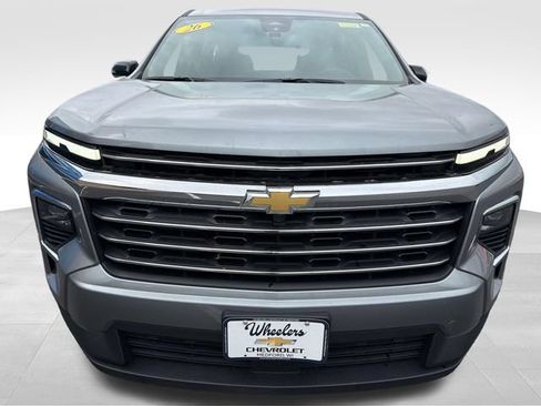 Used 2026 Chevrolet Traverse LT AWD/4WD image 10