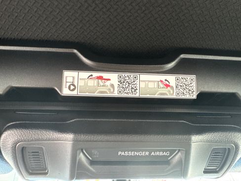 Used 2024 Jeep Wrangler Unlimited Sport AWD/4WD image 26