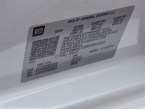 Certified 2024 GMC Sierra 2500 Denali w/ Denali Reserve Package image 24