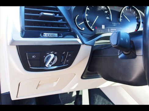 Used 2020 BMW X3 xDrive30i w/ Convenience Package image 22