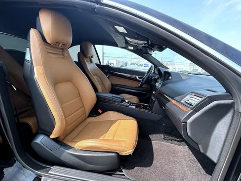 Used 2014 Mercedes-Benz E 550 Cabriolet image 17