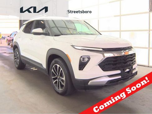 Used 2024 Chevrolet TrailBlazer LT w/ Convenience Package image 1