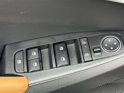 New 2026 Kia Seltos EX image 13