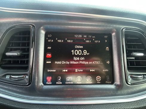 Used 2015 Dodge Challenger SXT Plus w/ Driver Convenience Group image 27