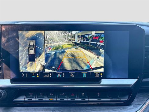 Used 2024 Chevrolet Silverado 2500 LTZ w/ LTZ Plus Package image 15