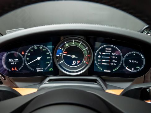 Certified 2023 Porsche 911 Turbo S AWD/4WD image 21