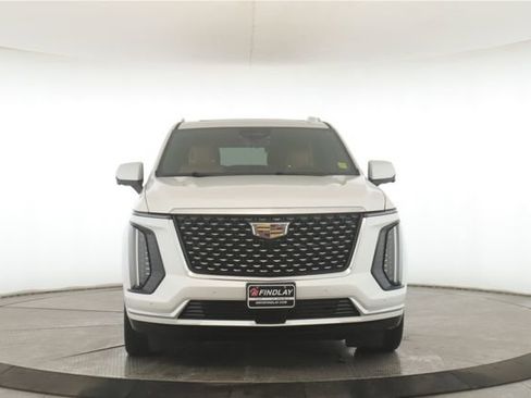 Used 2025 Cadillac Escalade Premium Luxury w/ Touring Package image 12