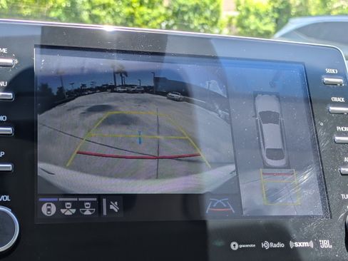 Used 2019 Toyota Avalon Limited w/ Advanced Safety Package FWD image 21