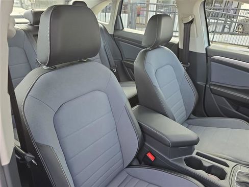 New 2026 Volkswagen Jetta SE image 26