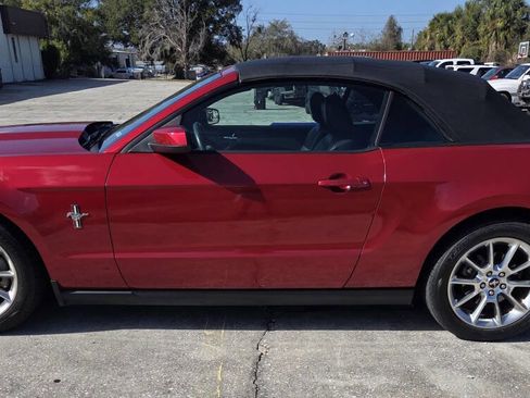 Used 2011 Ford Mustang Premium w/ Electronics Pkg image 5