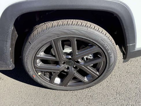 New 2026 Jeep Compass Limited AWD/4WD image 12